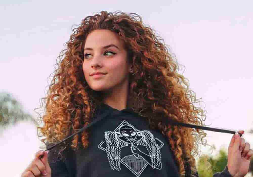Sofie Dossi Phone Number Dating, Net worth, House Address, Wiki 2022
